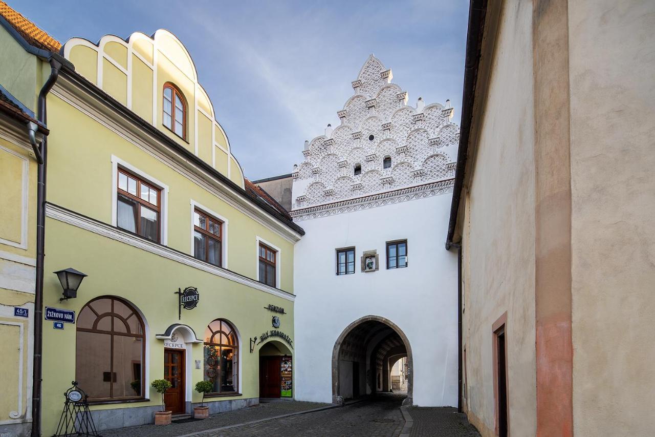 Hotel Bily Jednorozec Trebon Luaran gambar