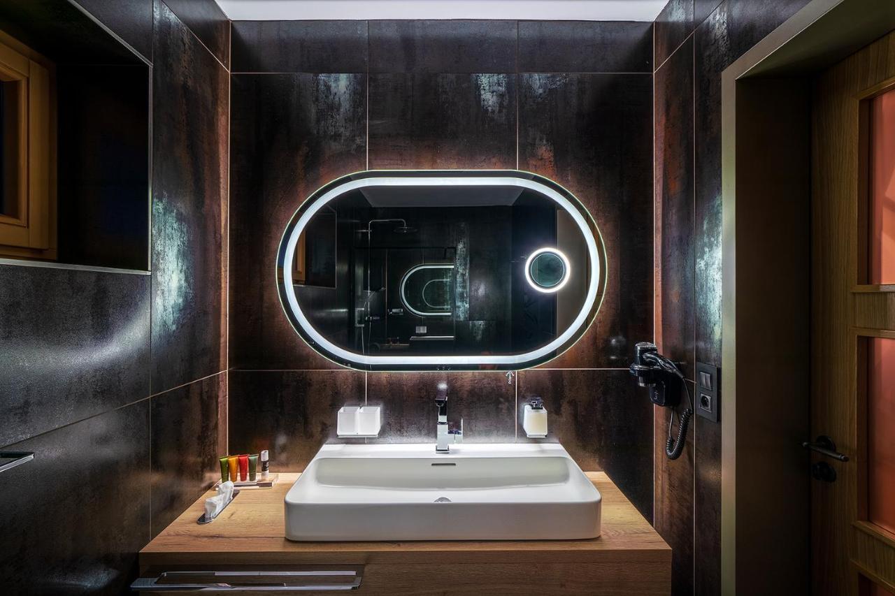 Hotel Bily Jednorozec Trebon Luaran gambar